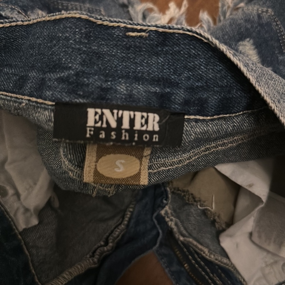 Jean Shorts - Picture 5 of 5